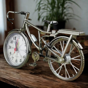 Vintage budilnik - bicikl
