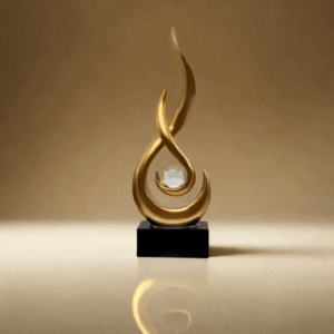 Luksuzna geometrijska skulptura - zlatni plamen