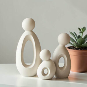 Obiteljska kipna grupa od 3 dijela – bijela